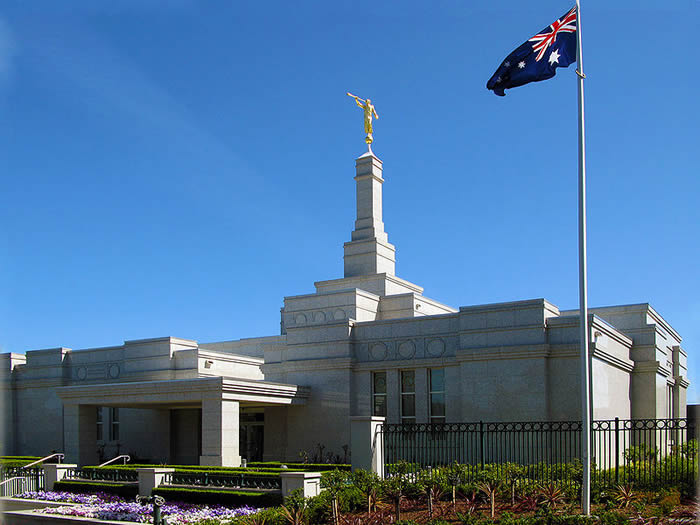 Melbourne Temple (2000)
