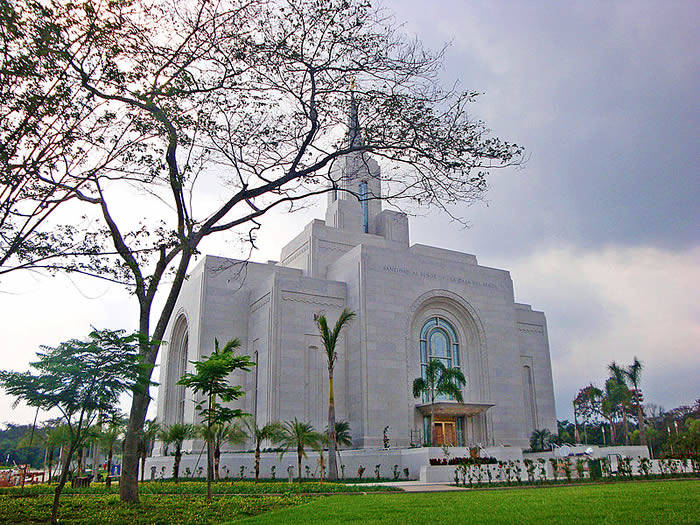 San Salvador Temple (2011)