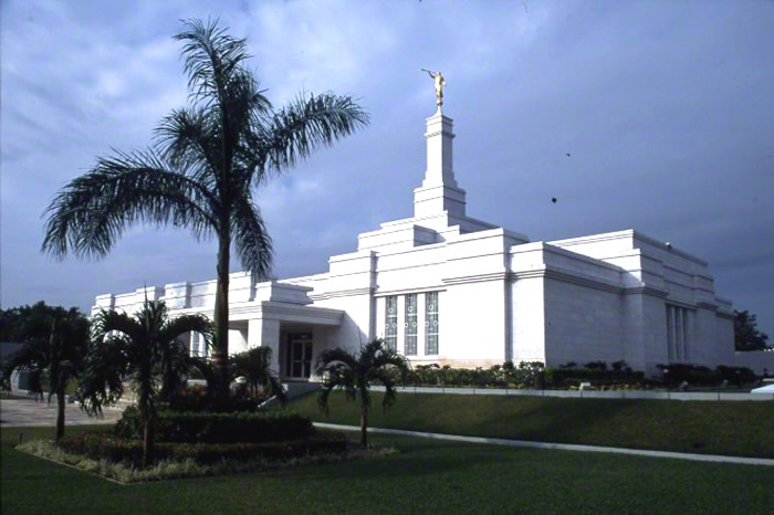 Mérida Temple (2000)