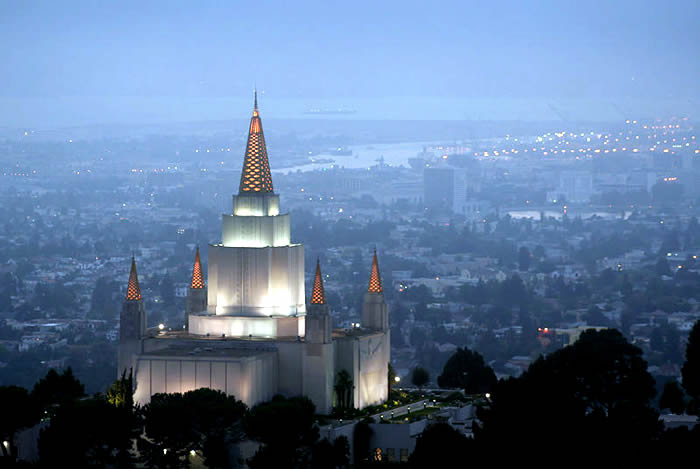 Oakland Temple (1964)